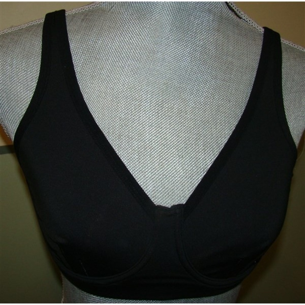 NWOT Natori Convertible Underwire Performance Sports Bra 731439 Black 32D 109557
